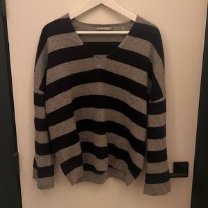 VINCE 100% Cashmere striped sweater
